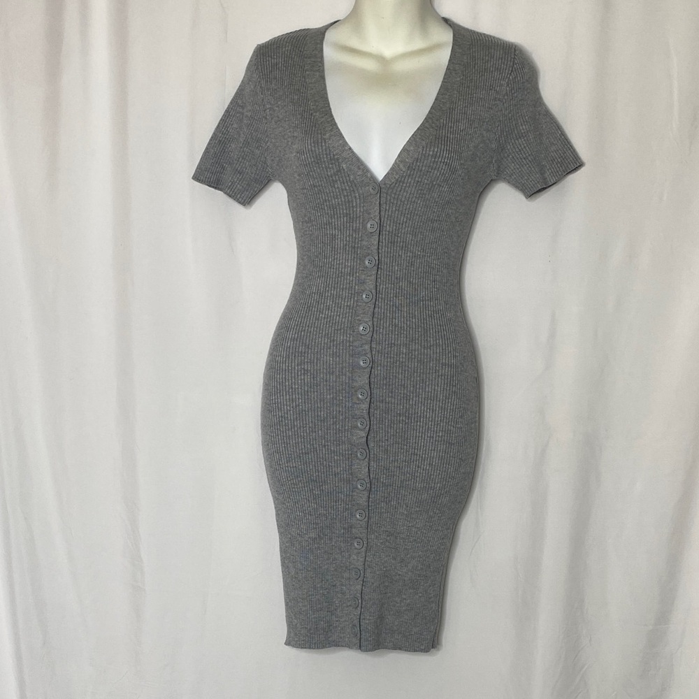 Elegant Gray V-Neck Button Midi Dress